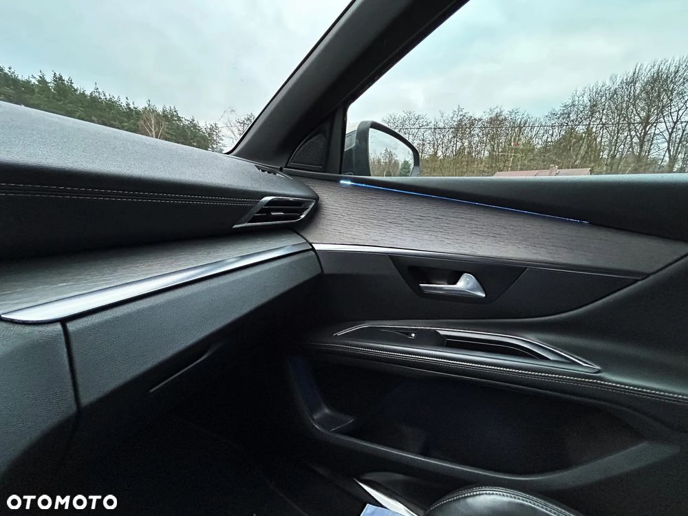 Peugeot 5008 2.0 BlueHDI GT S&S EAT8 - 29