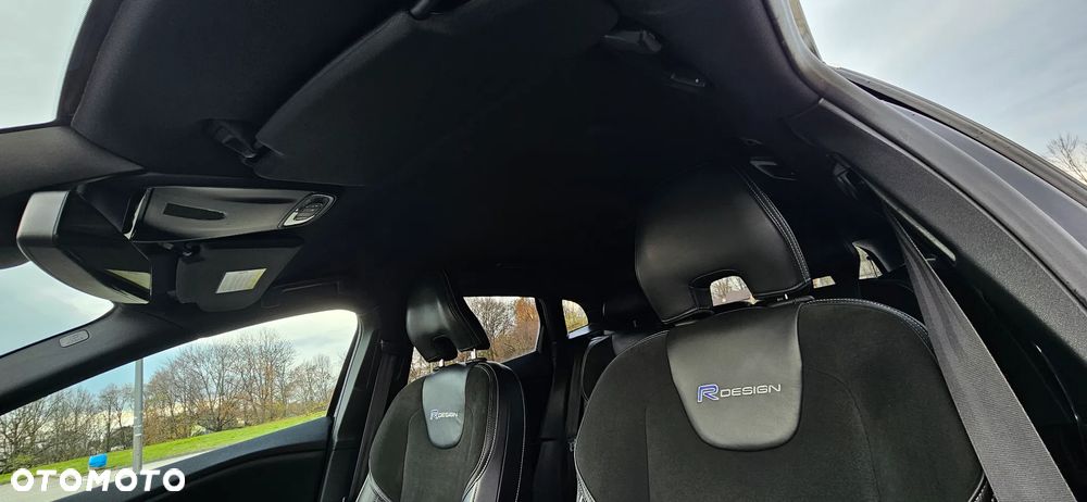 Volvo V40 T3 R-Design Summum - 14