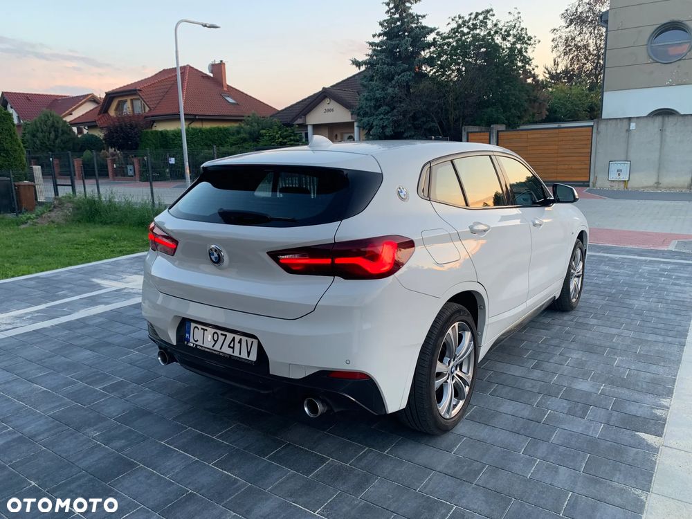 BMW X2 sDrive18d sport - 2