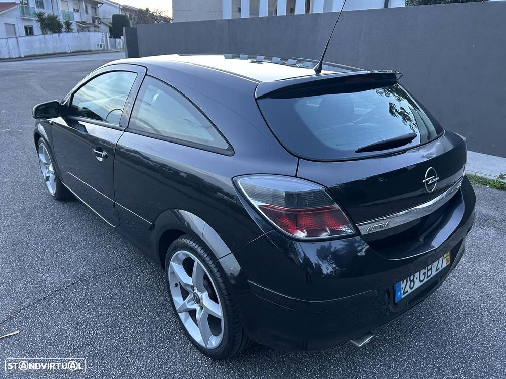 Opel Astra GTC 1.7 CDTI - 3