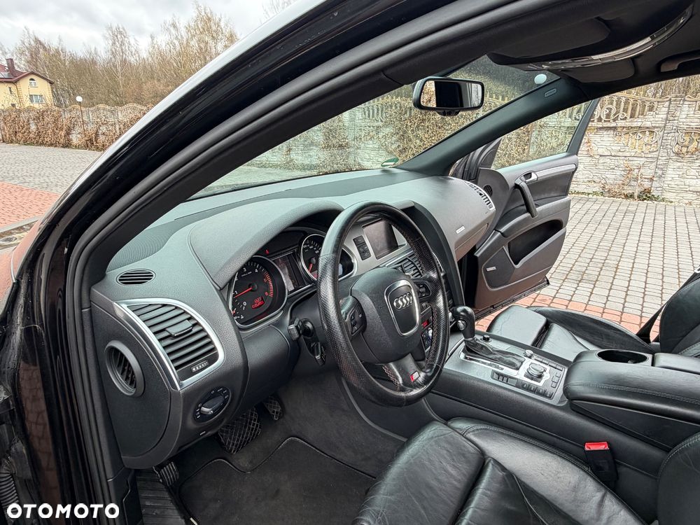 Audi Q7 - 19