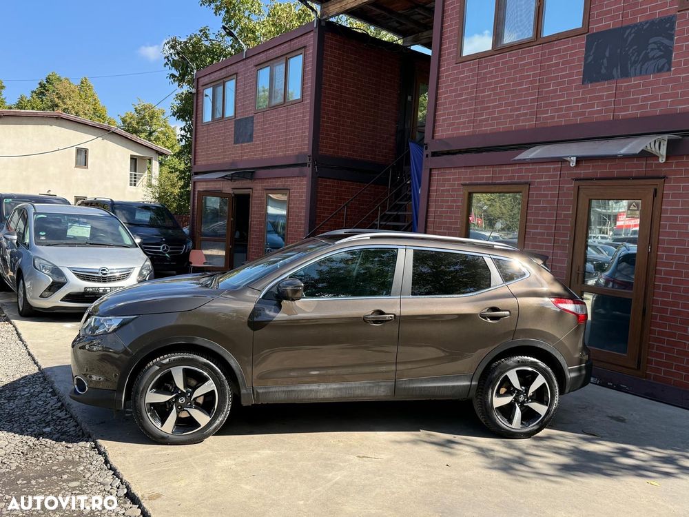 Nissan Qashqai 1.6 DCI TEKNA+ - 33