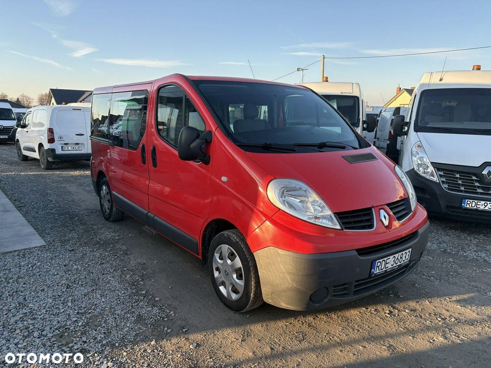Renault Trafic - 2