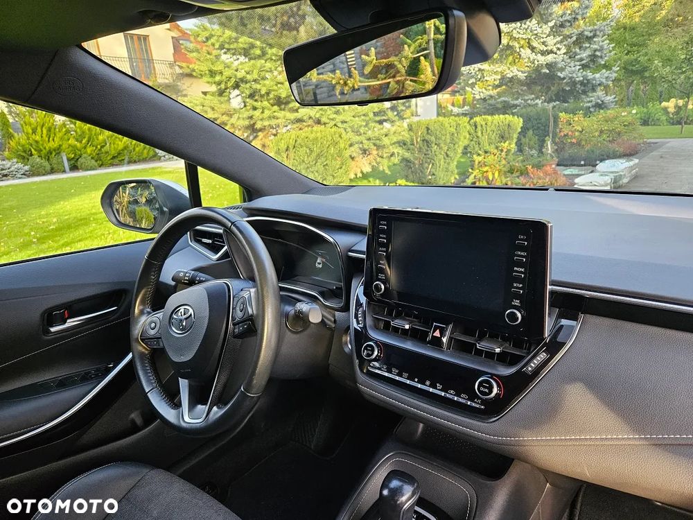 Toyota Corolla - 9