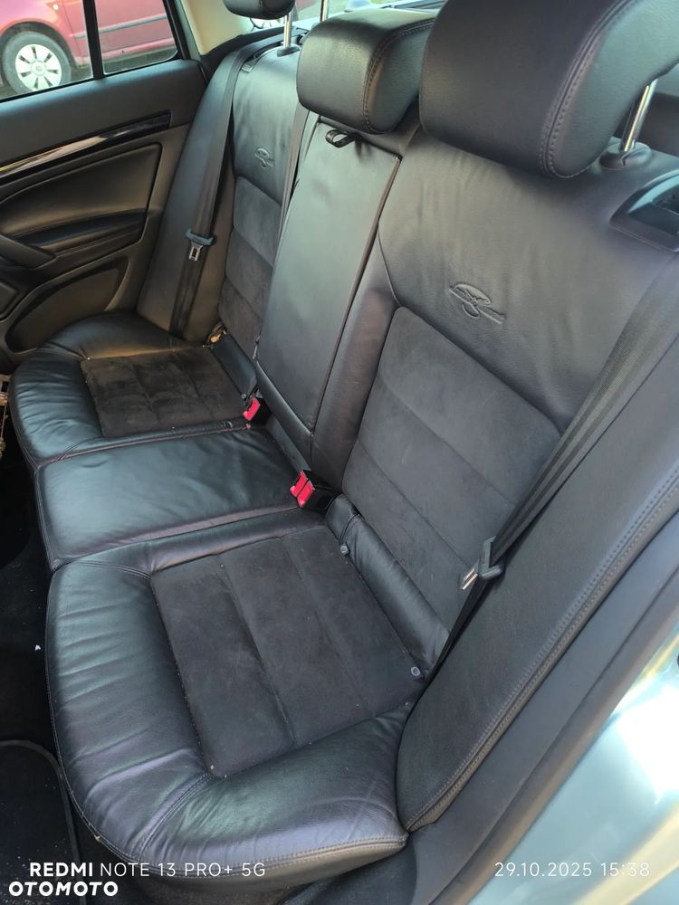 Skoda Octavia 1.8 TSI DSG Laurin & Klement - 10