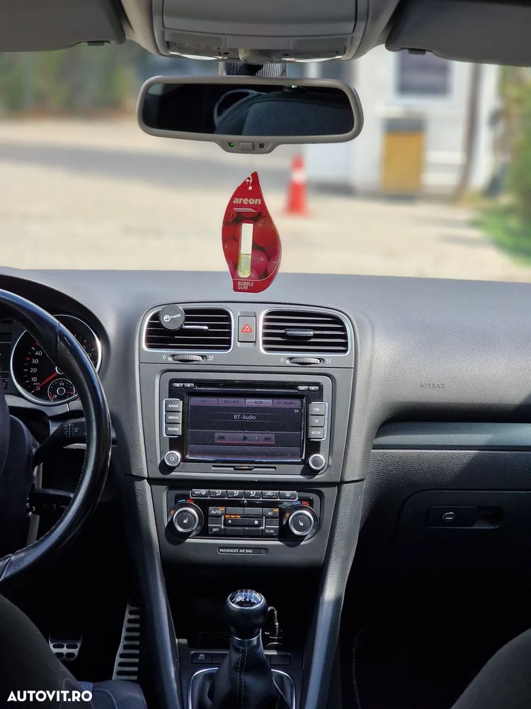 Volkswagen Golf 1.2 TSI - 3