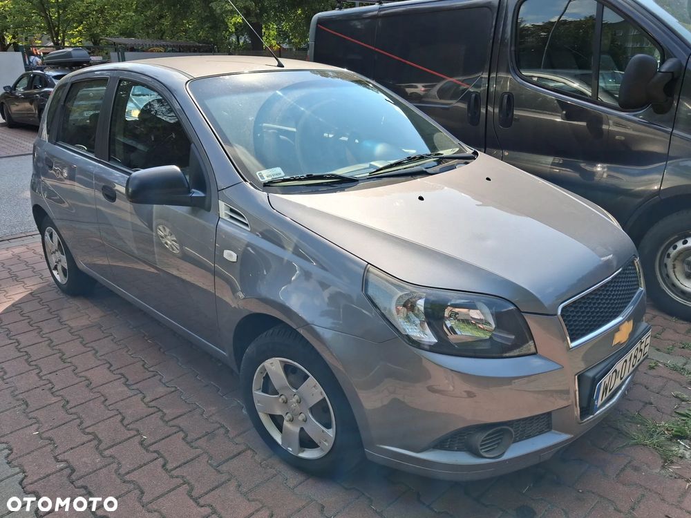 Chevrolet Aveo - 2