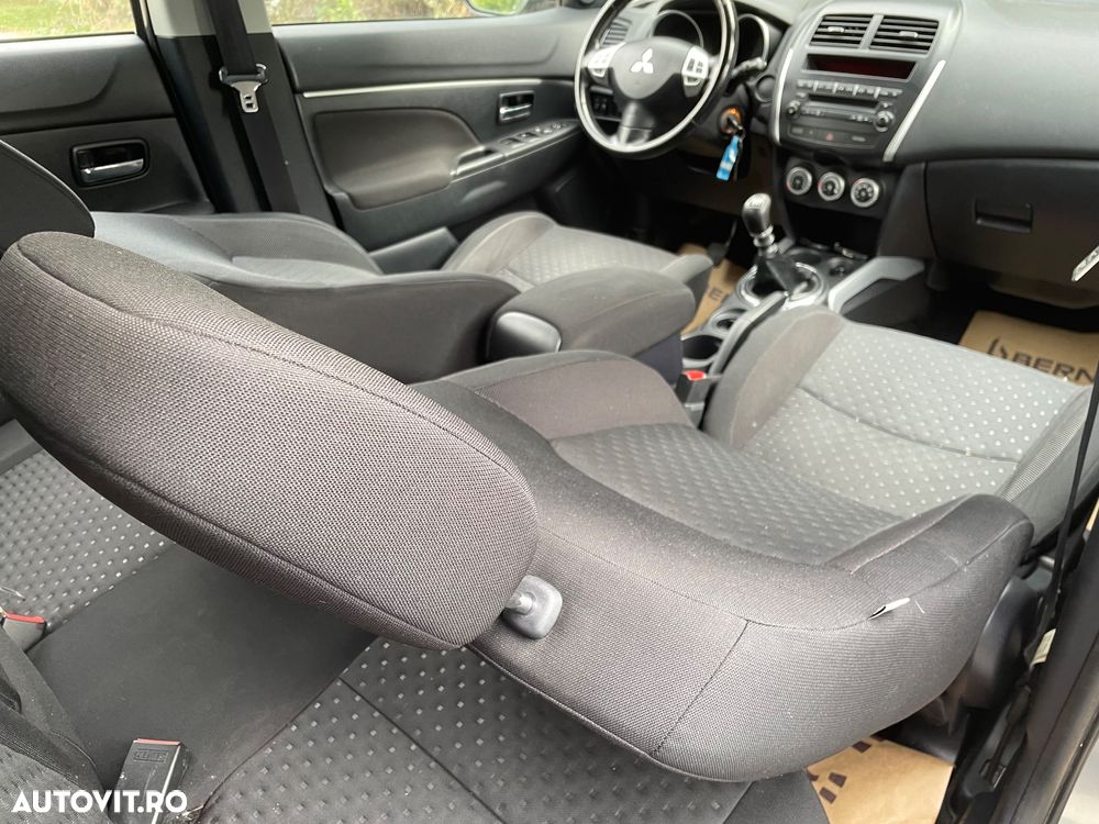 Mitsubishi ASX 1.8 DI-D 2WD Instyle - 19