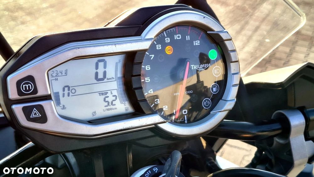 Triumph Tiger - 24