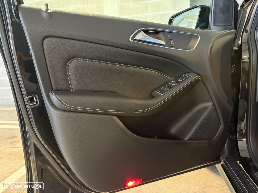 Mercedes-Benz B 200 CDi Urban Aut. - 16