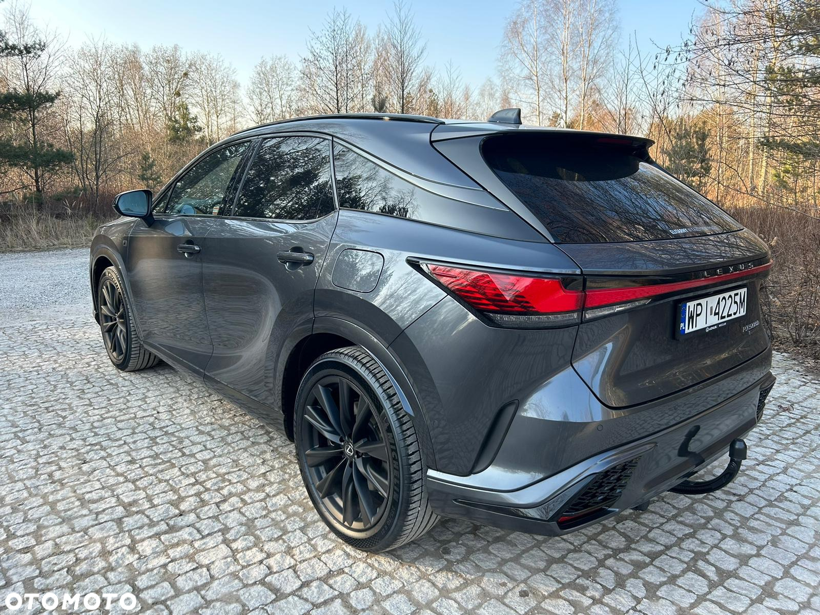 Lexus RX 500h F Sport - 8