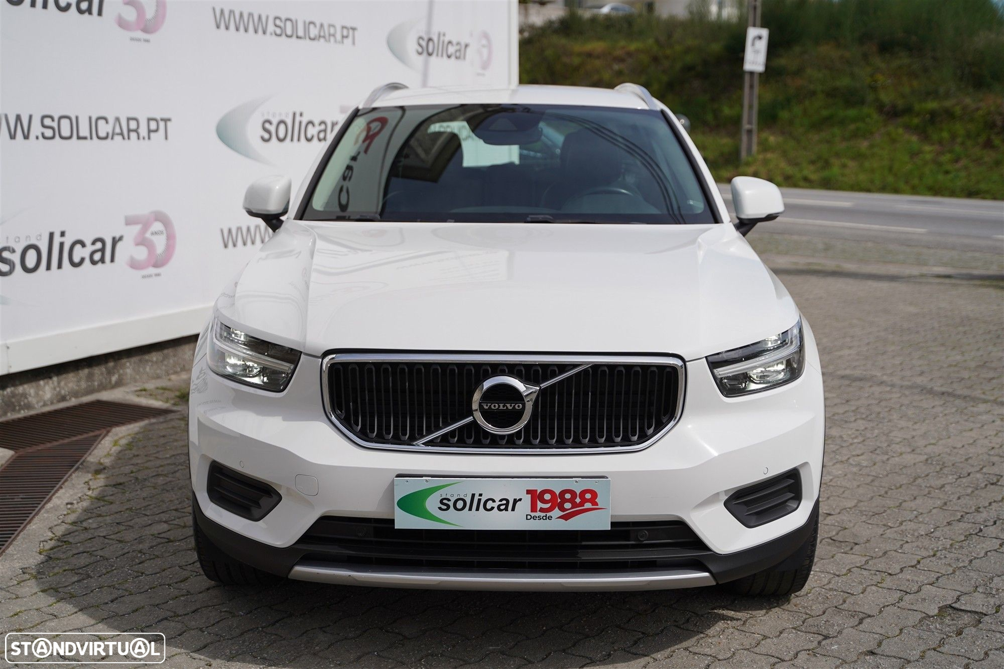 Volvo XC 40 2.0 D3 Momentum - 8