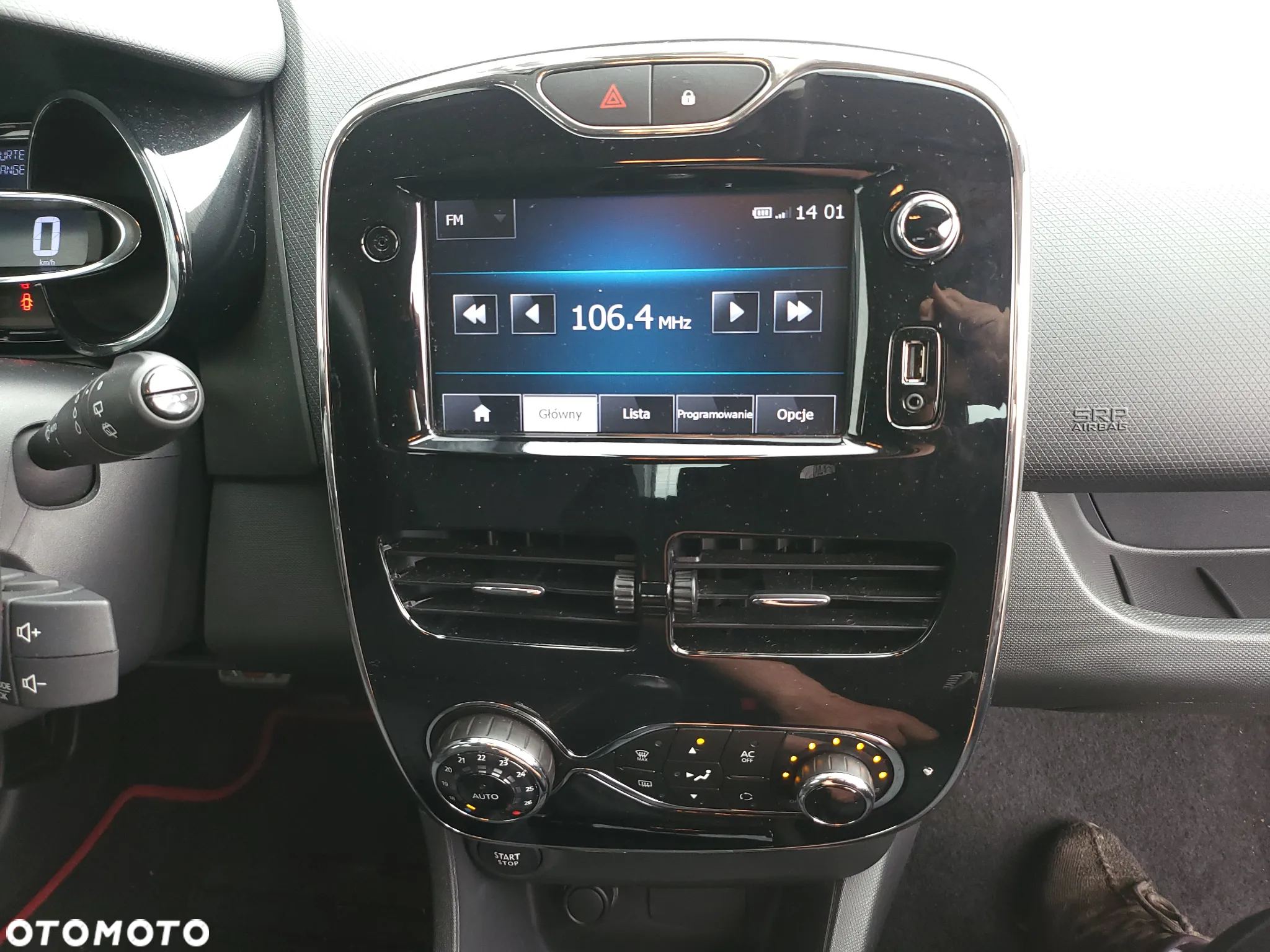 Renault Clio TCe 90 Limited - 4