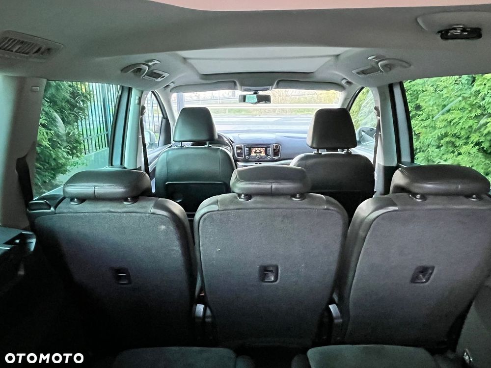Volkswagen Sharan 2.0 TDI Highline DSG - 9
