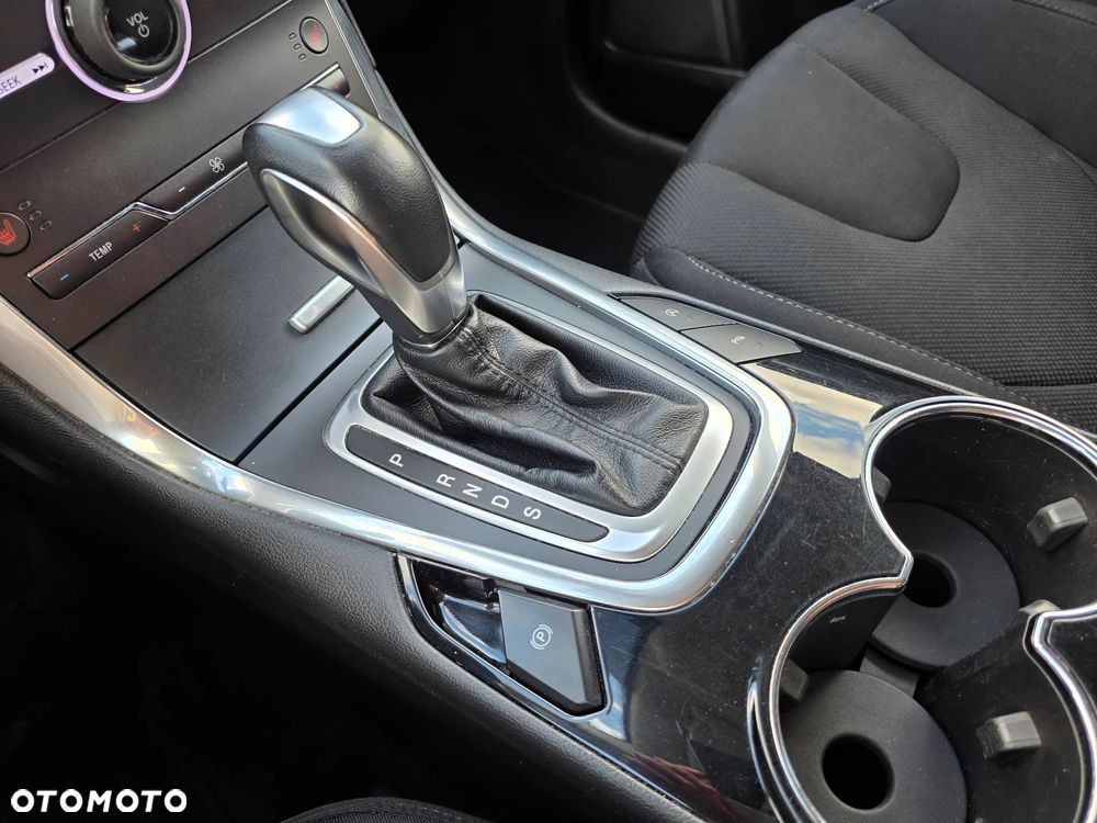 Ford S-Max 2.0 TDCi Titanium PowerShift - 16