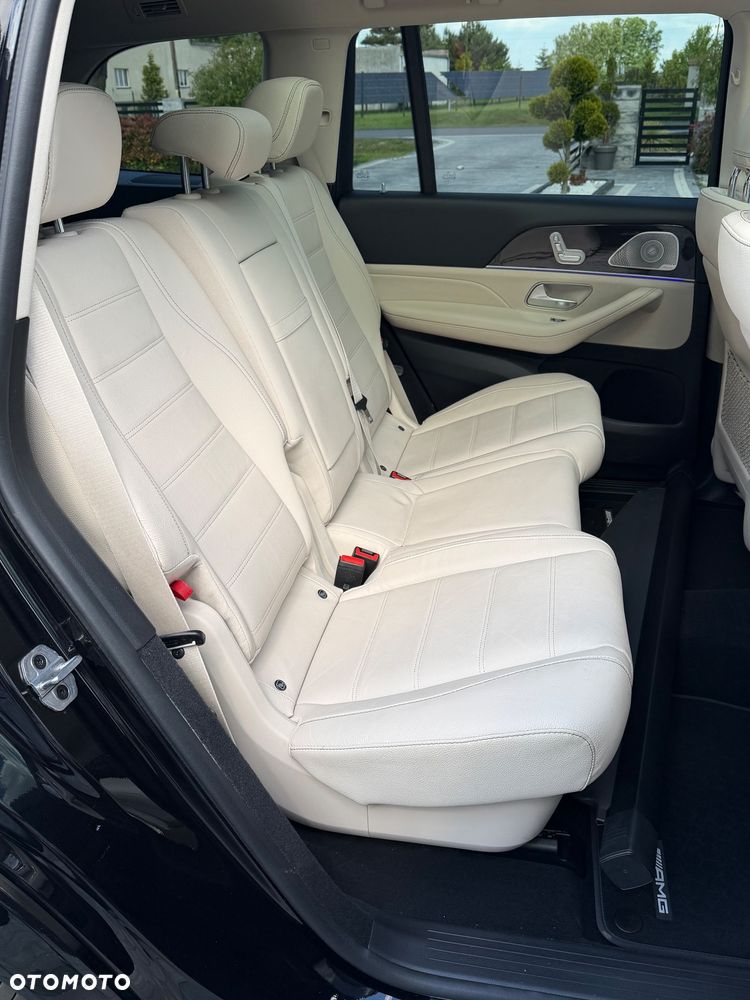 Mercedes-Benz GLS - 13