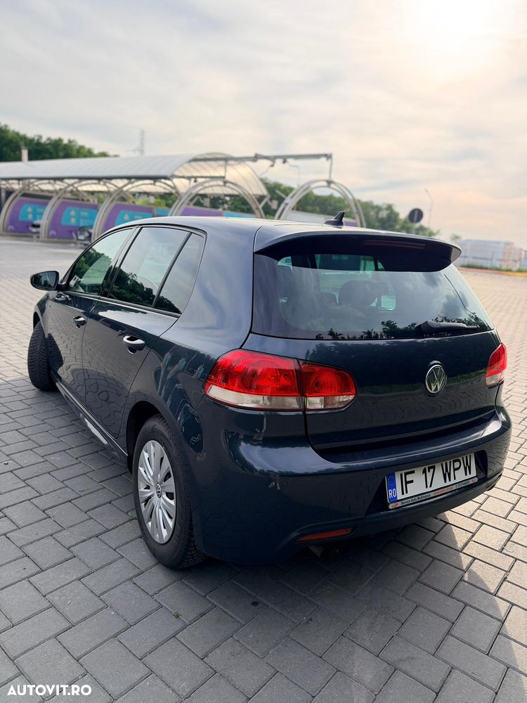 Volkswagen Golf - 4