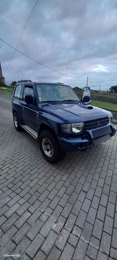 Mitsubishi Pajero 2.8 TD GLS - 1