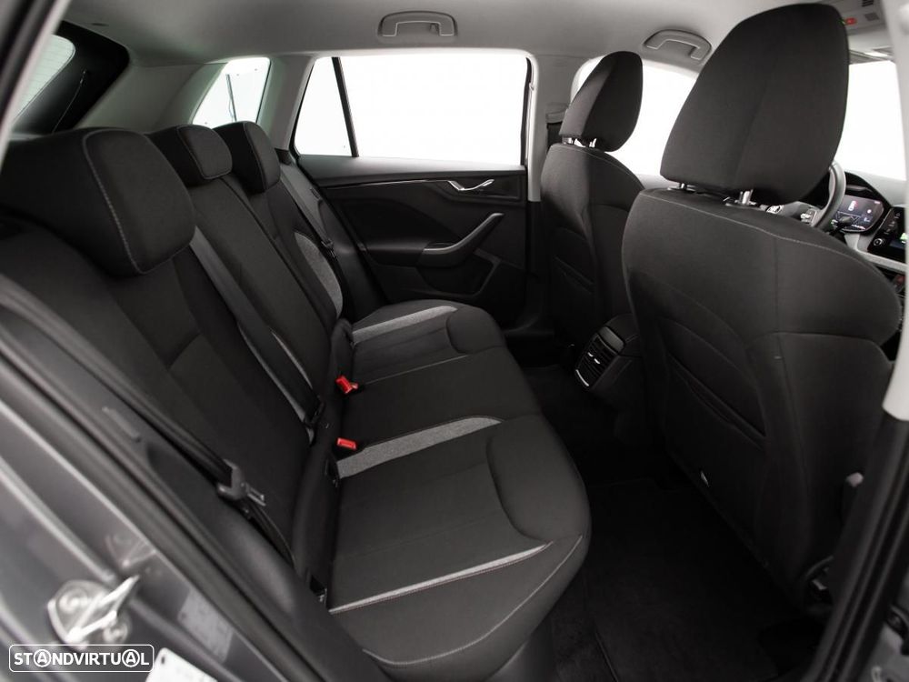 Skoda Kamiq 1.0 TSI DSG - 12