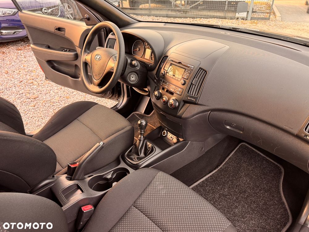 Hyundai i30 1.4 Edition Plus - 12