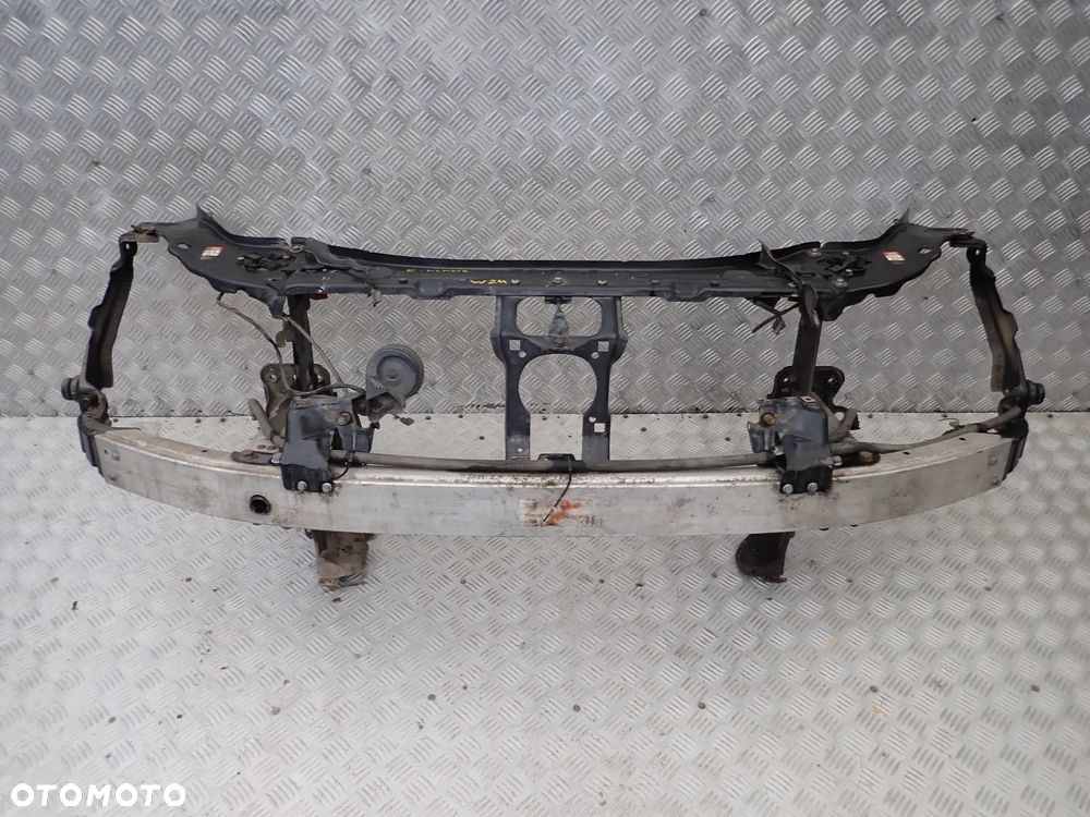 PAS PRZEDNI WZMOCNIENIE MERCEDES E W211 RADOM