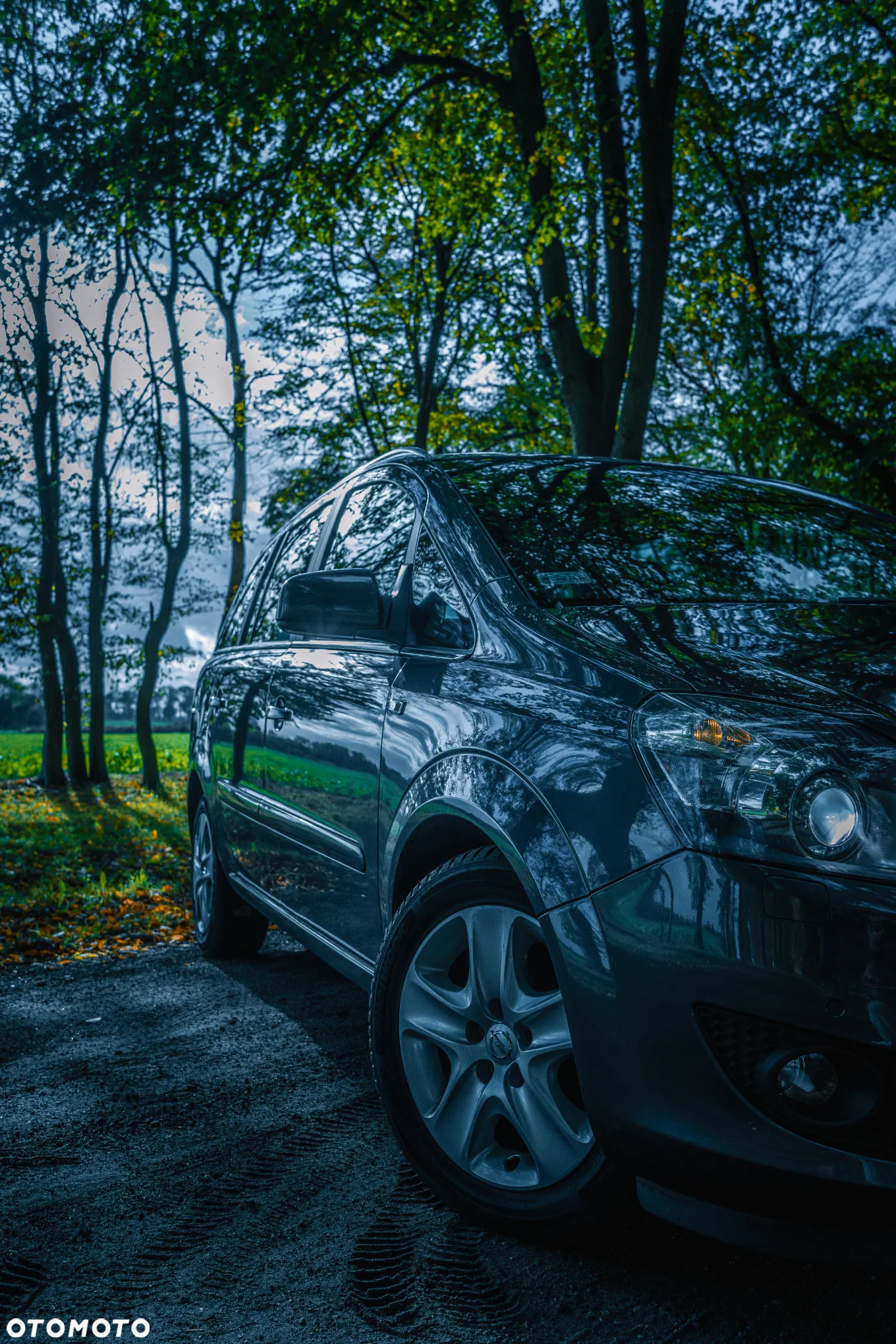 Opel Zafira 1.8 Cosmo EU5 - 4