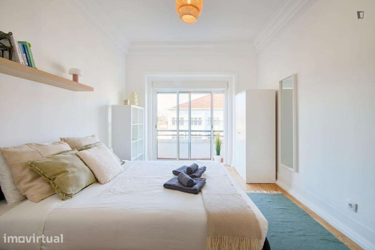 Quarto - localizado em Entrecampos Lisbon - Grande imagem: 3/39