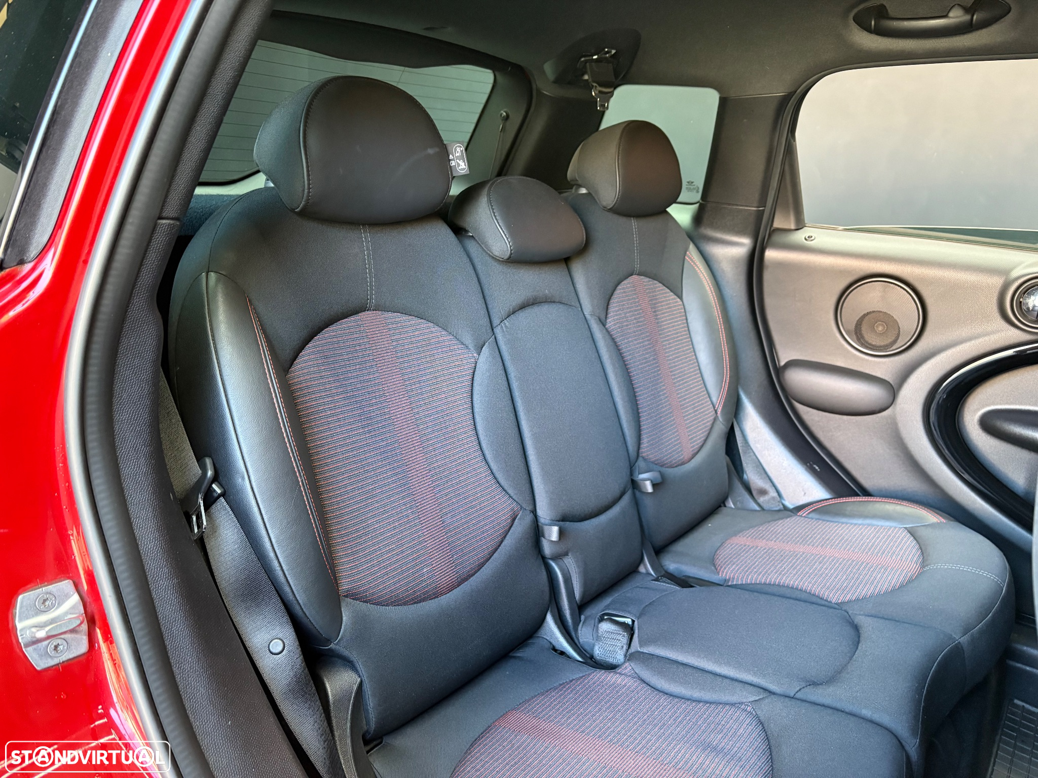 MINI Countryman Cooper D - 36