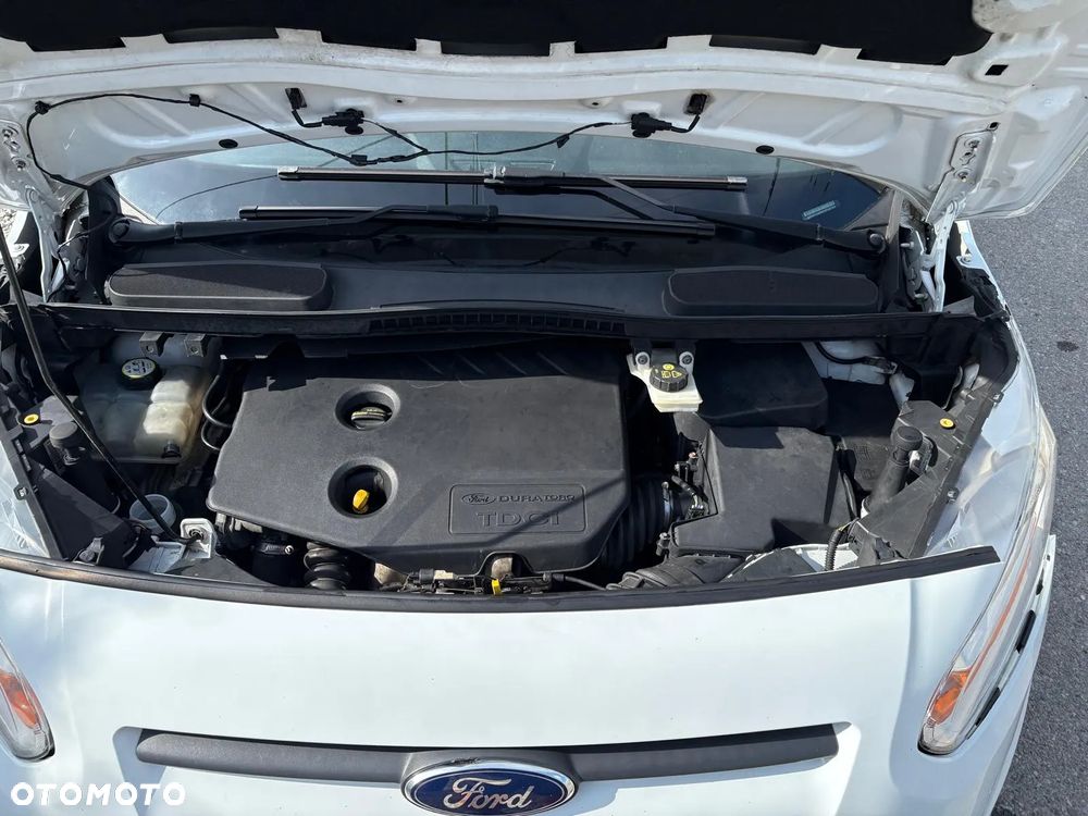 Ford Transit Connect - 23