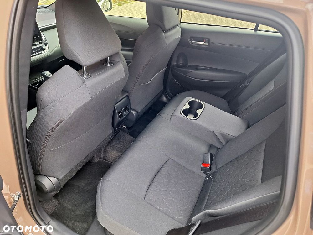 Toyota Corolla Cross 2.0 Hybrid Style - 10