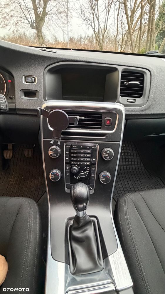 Volvo V60 DRIVe - 8