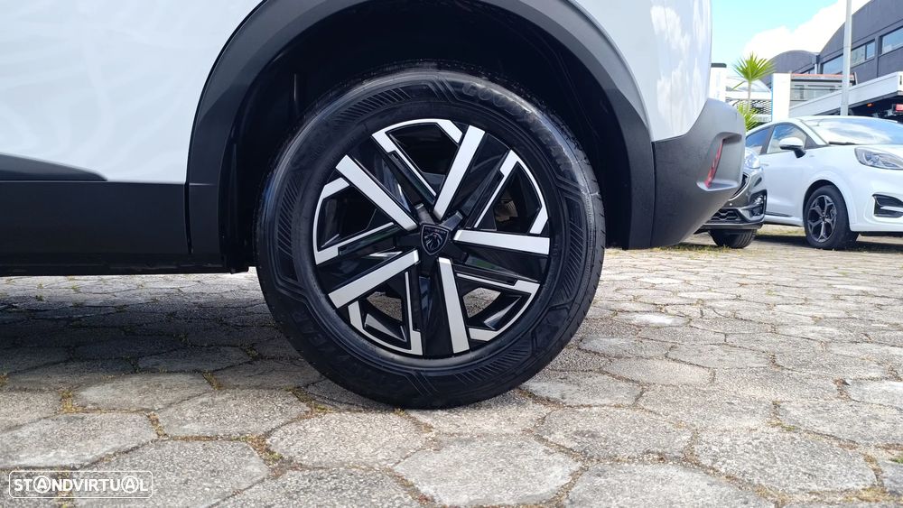 Peugeot 2008 1.2 PureTech Style - 11