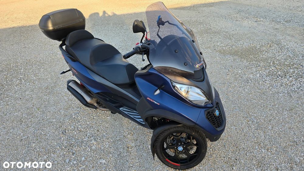 Piaggio MP-3 - 5