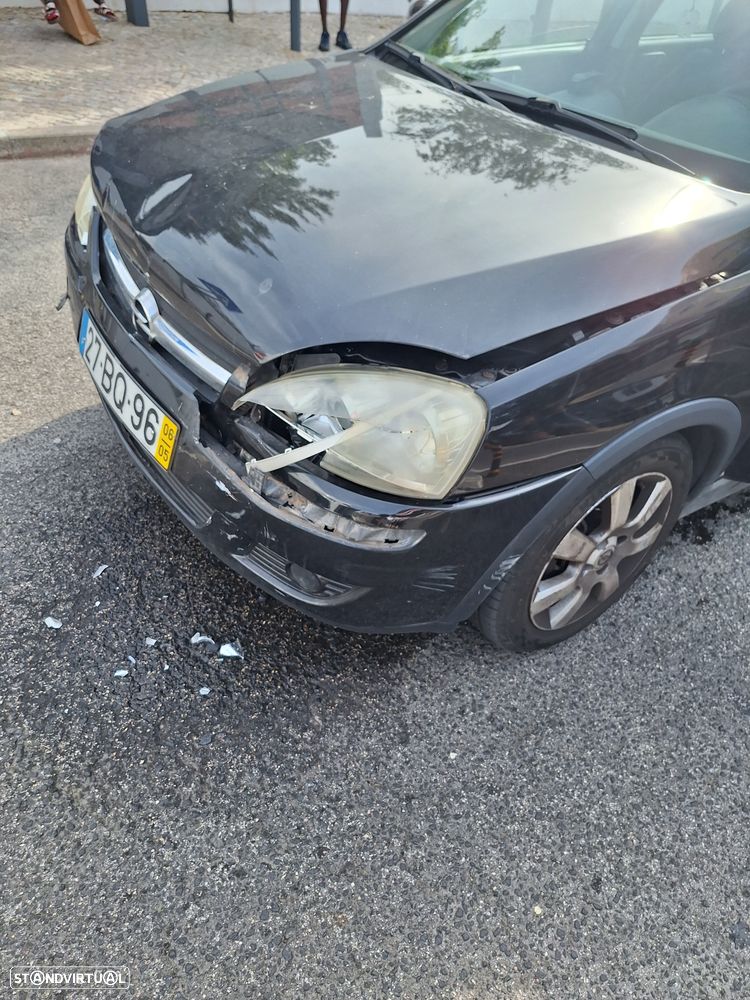 Opel Corsa 1.2 Twinport Silver Plus - 2