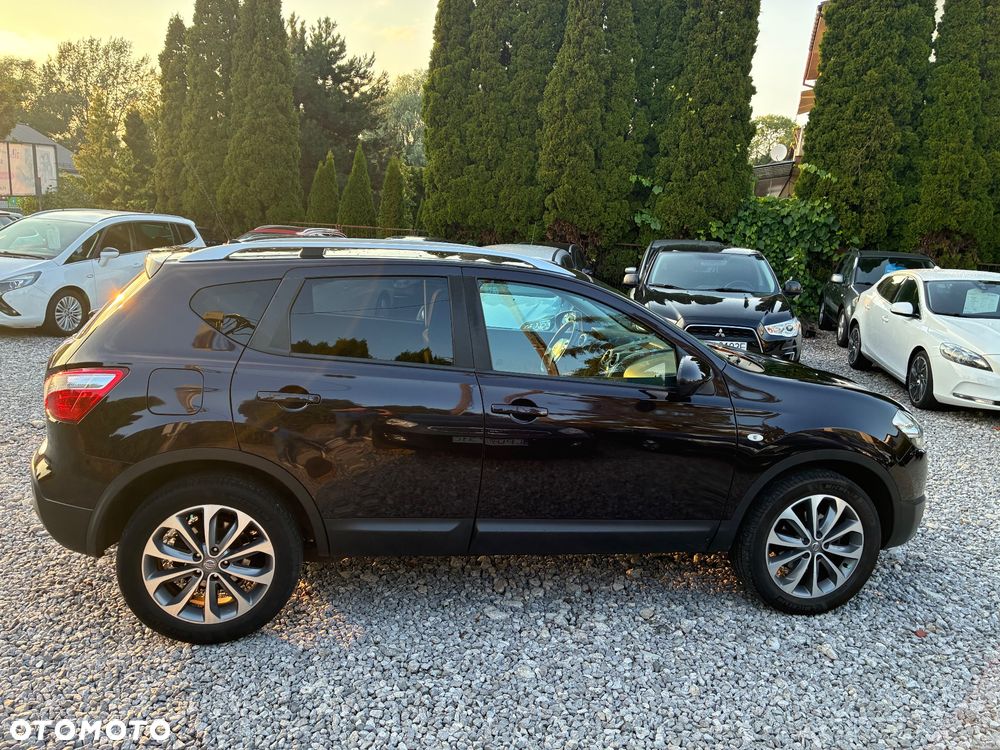 Nissan Qashqai 1.6 visia - 8