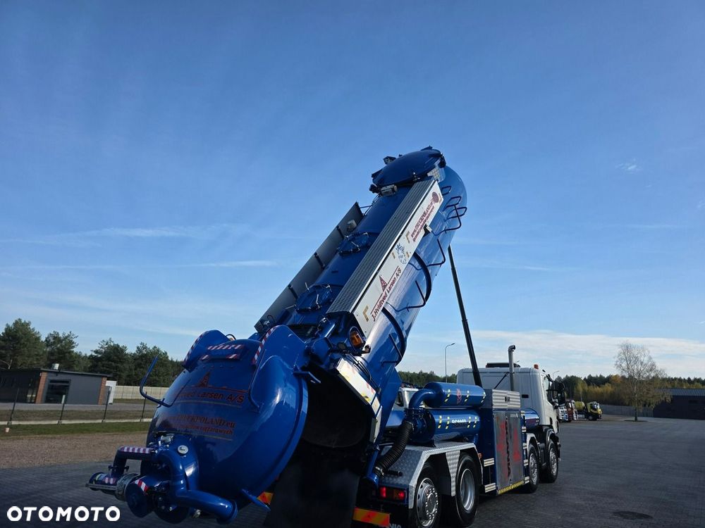 Scania Larsen FlexVac