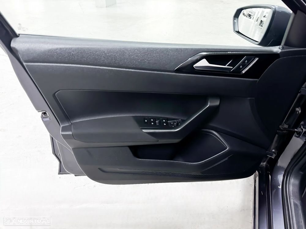 VW Polo 1.0 TSI Urban DSG - 10