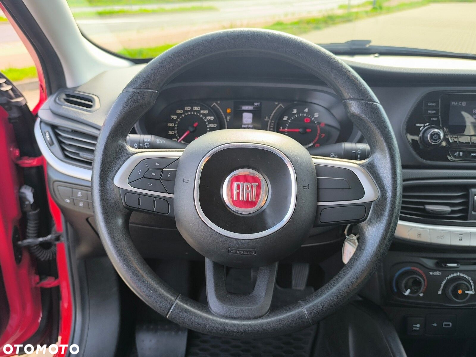 Fiat Tipo 1.4 16v Lounge EU6d - 9