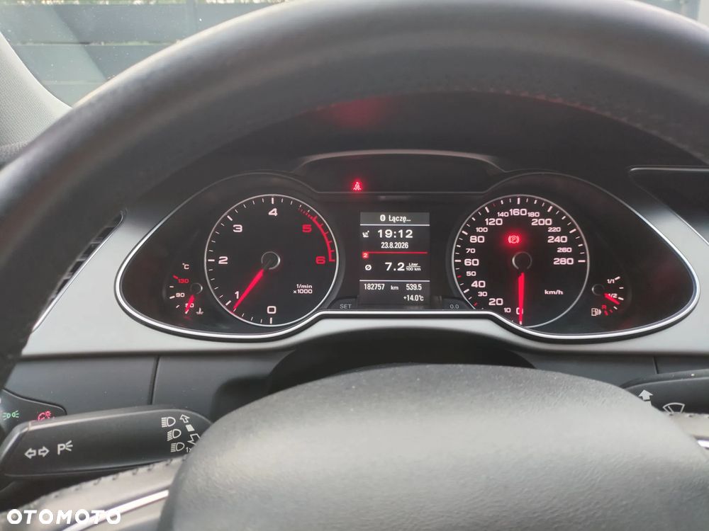 Audi A4 Limousine 2.0 TDI DPF Ambiente - 19