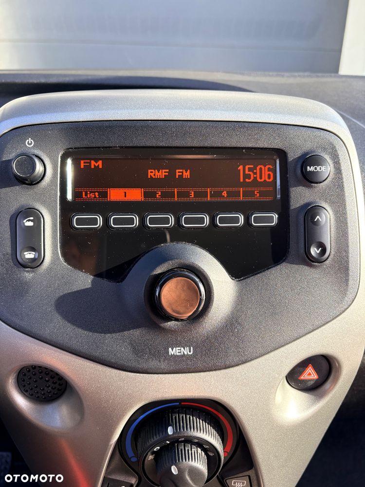 Toyota Aygo 1.0 VVT-i Sprint EU6 - 8