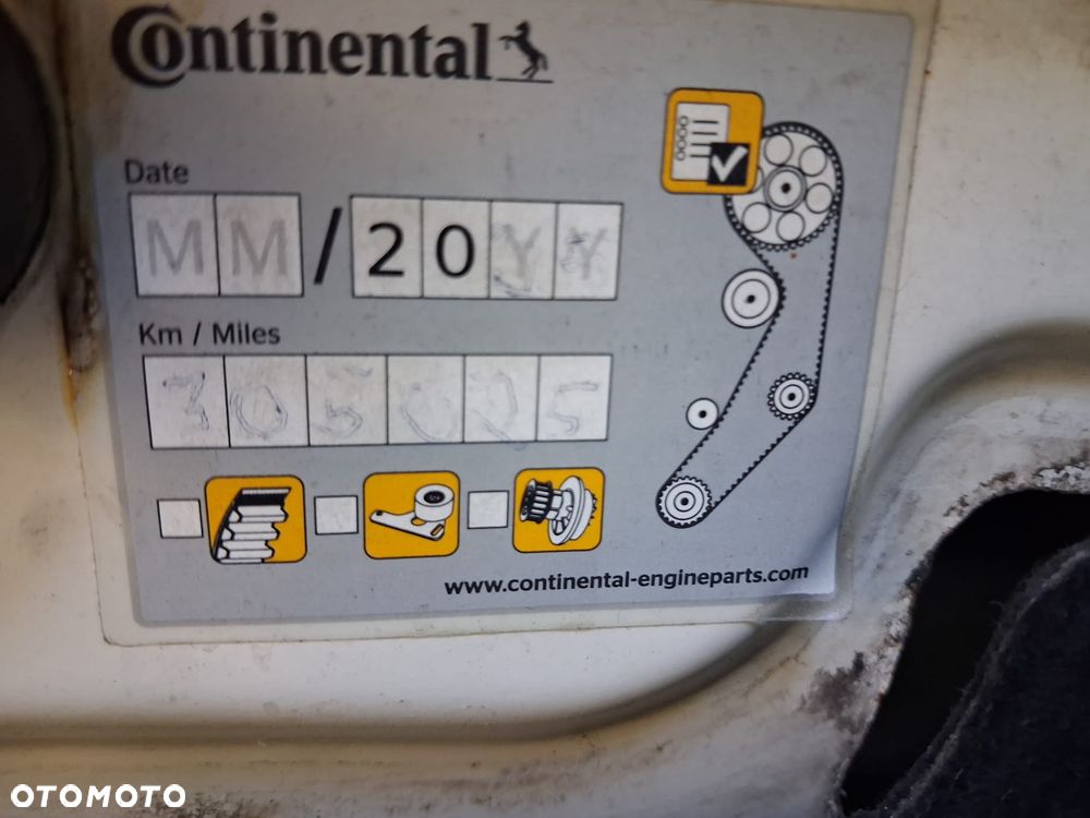Volkswagen T5 - 18