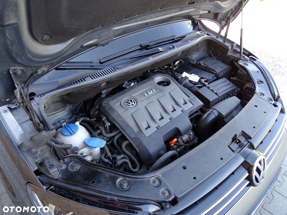 Volkswagen Touran 1.6 TDI DPF BlueMotion Technology DSG STYLE - 37