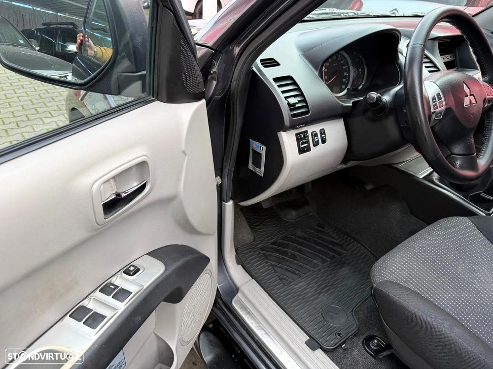 Mitsubishi L200 2.5 DI-D CD Intense 4WD - 5