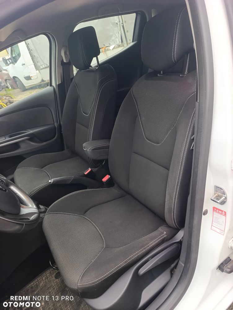 Renault Clio dCi 75 Stop & Start Expression - 34