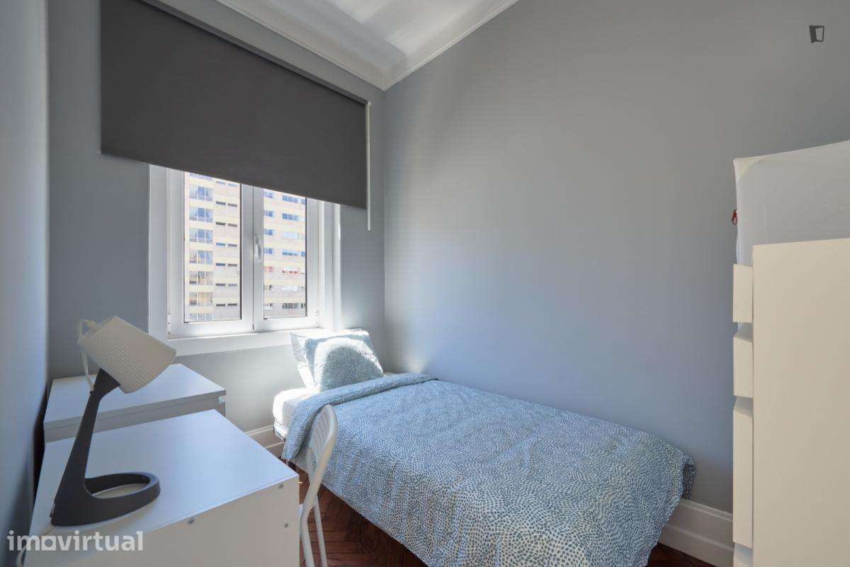 Quarto - localizado em Saldanha Lisbon - Grande imagem: 4/15