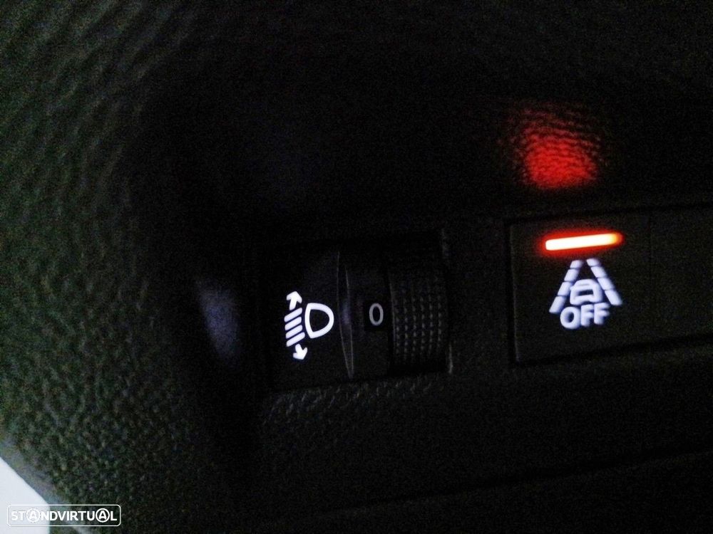 Peugeot 208 1.2 PureTech Active - 15