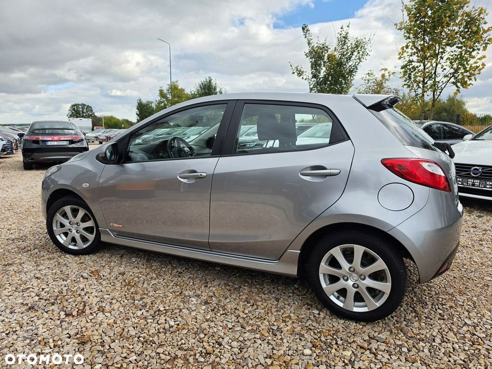 Mazda 2 - 11