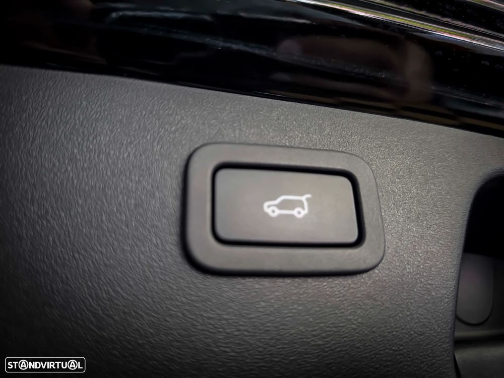 Jaguar E-Pace 1.5 P300e R-Dynamic HSE AWD Aut. - 14