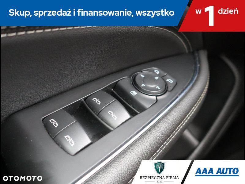 Opel Insignia - 17