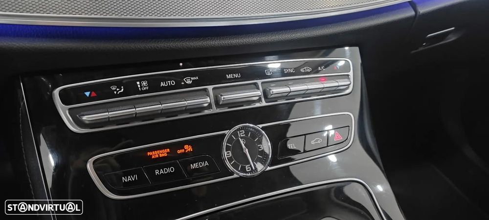 Mercedes-Benz E 220 d Avantgarde - 35